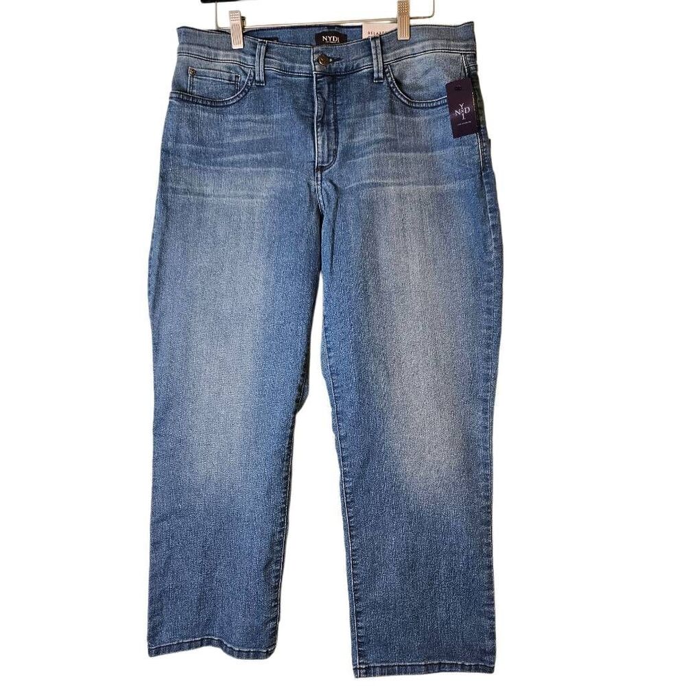 NYDJ relaxed capri jeans. Size 12. NWT. #966